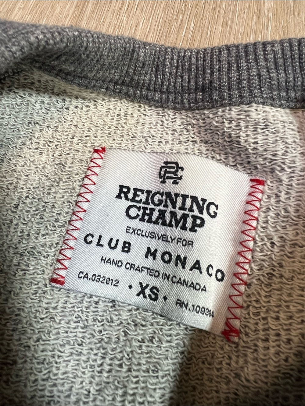 Club Monaco Reigning Champ Men's Heather Charcoal Crewneck Sweatshirt - Picture 8 of 10